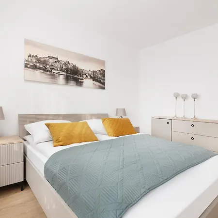 Easy Rent- Paganiniego 33, Two Bedrooms, 24h Check-in *