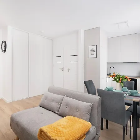 Easy Rent- Paganiniego 33, Two Bedrooms, 24h Check-in *